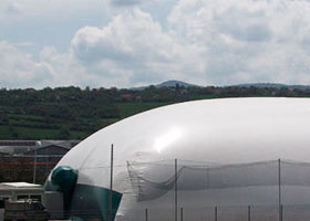 气膜馆建设专业公司，提供充气膜健身馆设计，气膜羽毛球馆，充气膜足球馆，